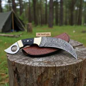 Damascus Steel Karambit 5 Inch Curved Blade Durable Full Tang Design