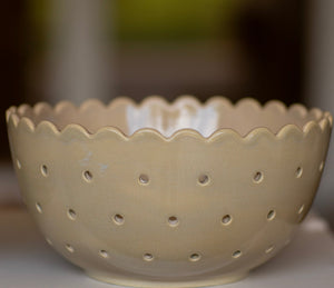 Scalloped Edge Berry Bowl
