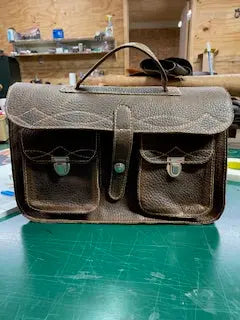 Laptop Bag by Kw Leatherworks, handmade leather goods detail photo 3