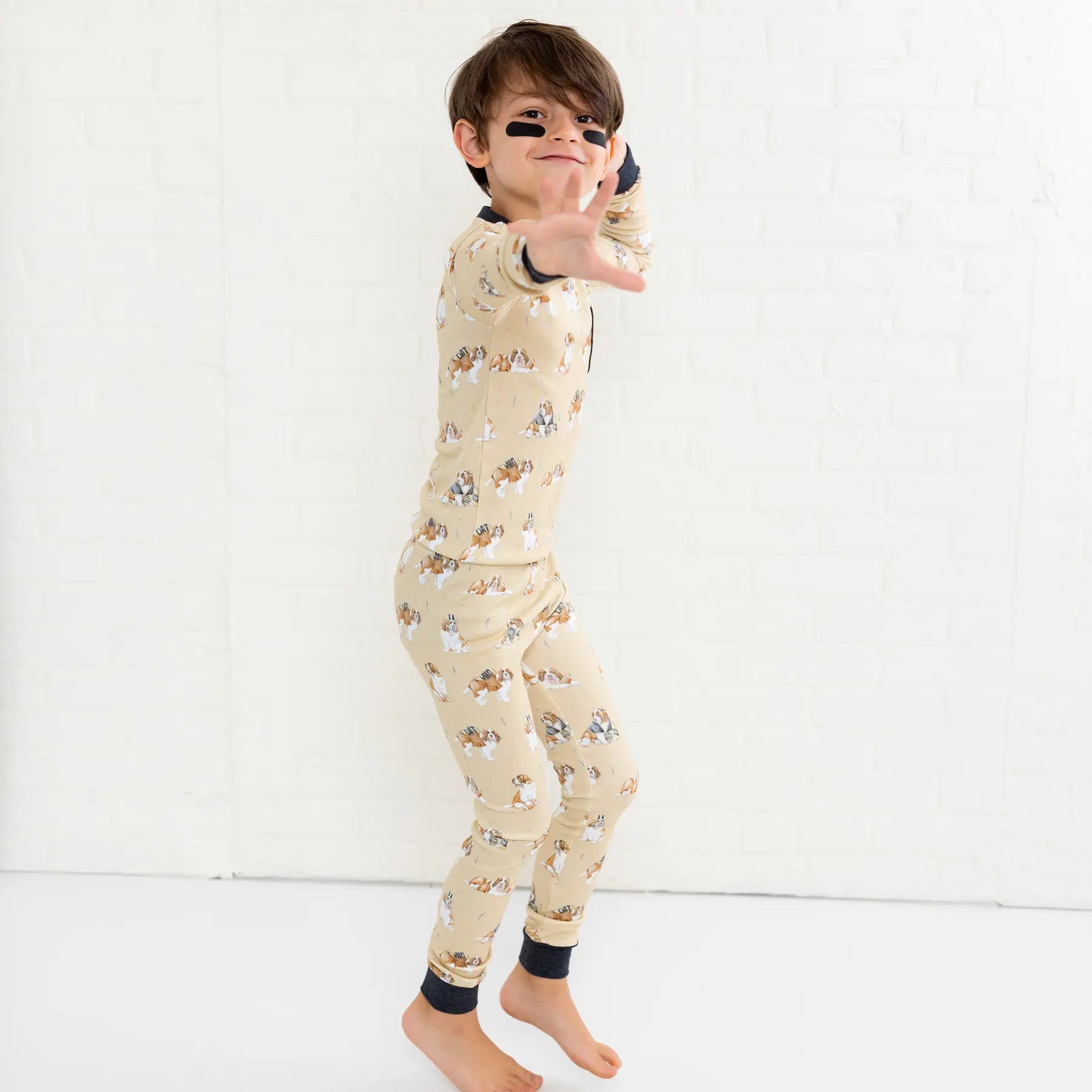 MVP: Louisiana Saints Organic Cotton Pajama Set by Nola Tawk, Southern food gift detail photo 3