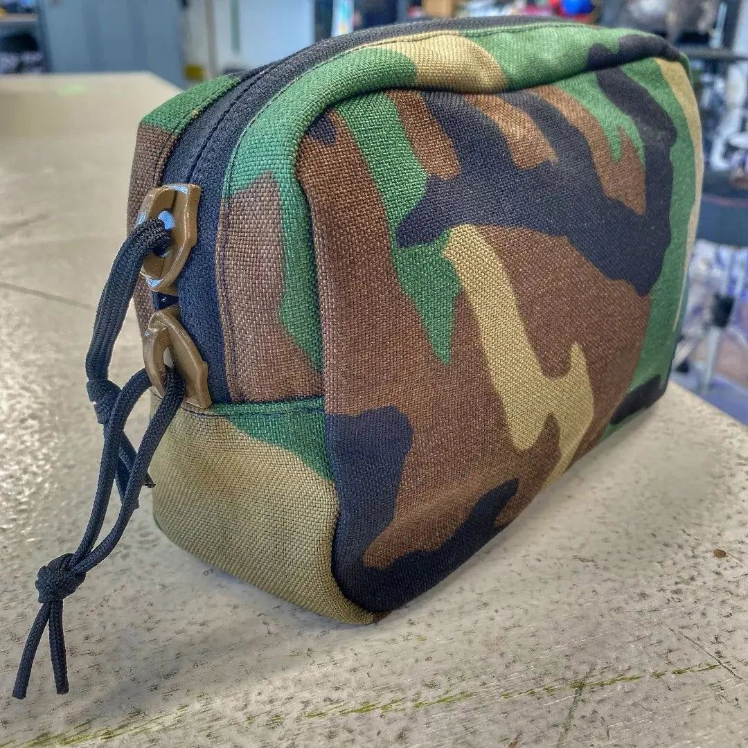 Minimalist Woodland Fanny Pack by Recycled Firefighter, handmade leather goods detail photo 8