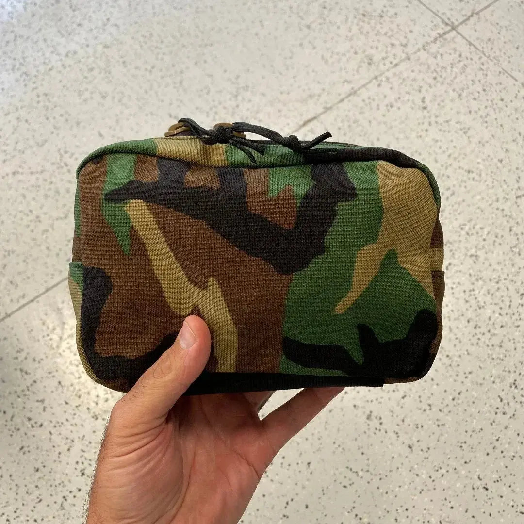 Minimalist Woodland Fanny Pack by Recycled Firefighter, handmade leather goods detail photo 10