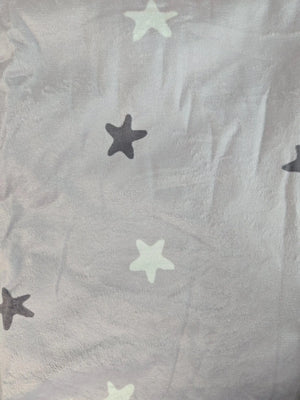 Personalized Baby/Toddler Blanket by EverLee Creations, children's boutique clothing detail photo 6