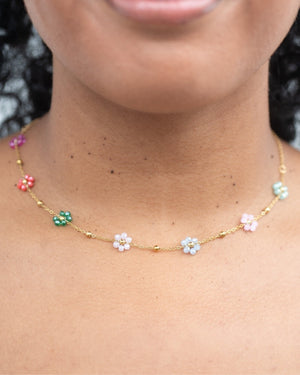 The Daisy Chain Necklace