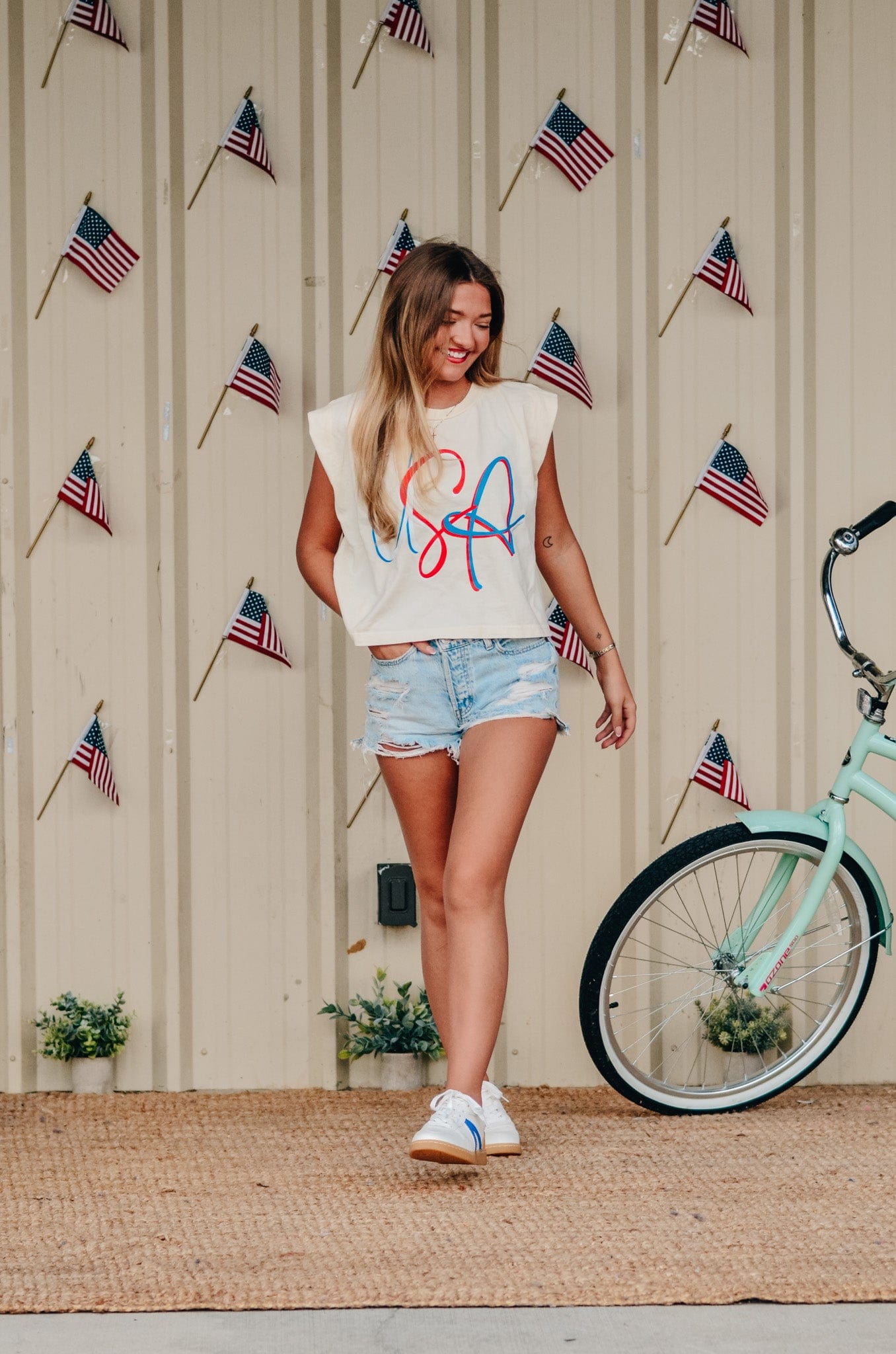 USA Muscle Ivory Tee