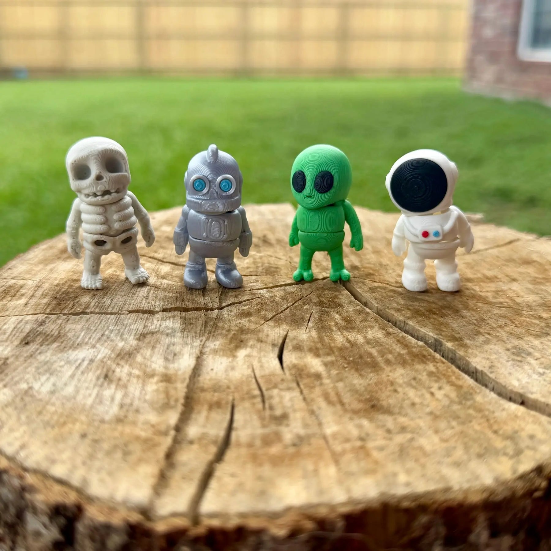Sci-Fi Guys Mini Fidget Toy Bundle | 3D Printed Space Toys by Mushroom Lady Co, paper gift main product photo