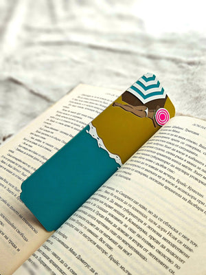 Seaside Siesta Bookmark – Beach Umbrella Ocean Summer Bookmark by The Tween Space, paper gift detail photo 3