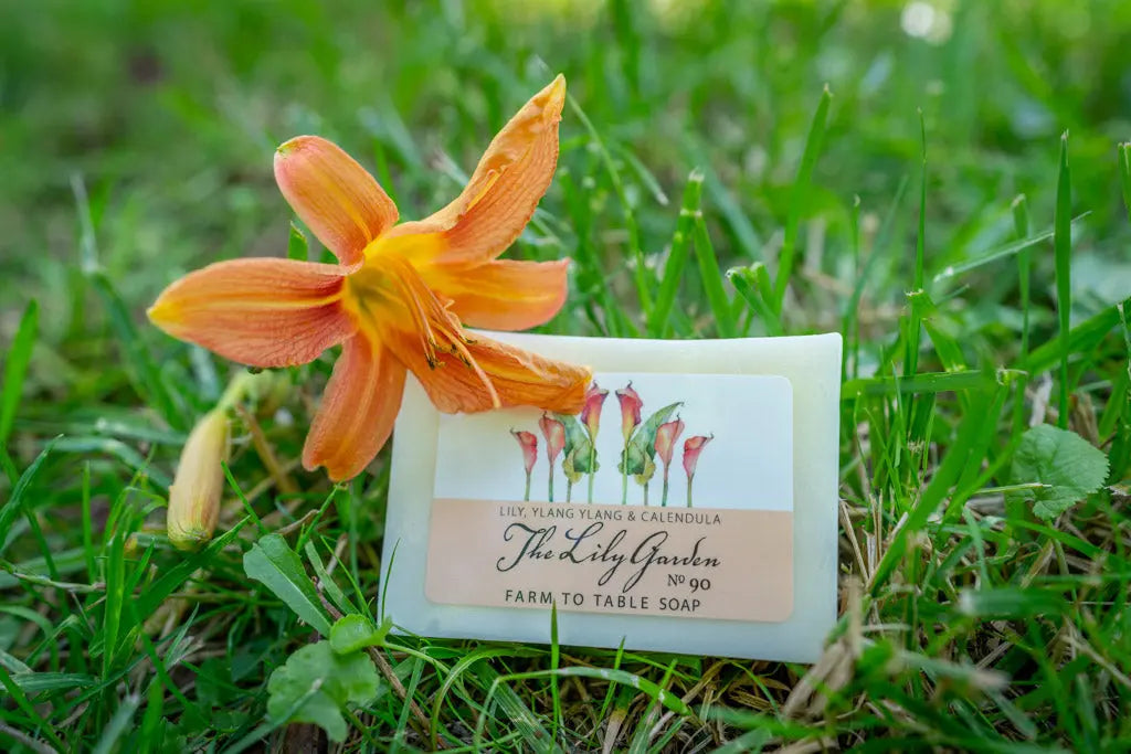 THE LILY GARDEN 5 oz. ~ FARM TO TABLE SOAP SLICE Essential Journeys