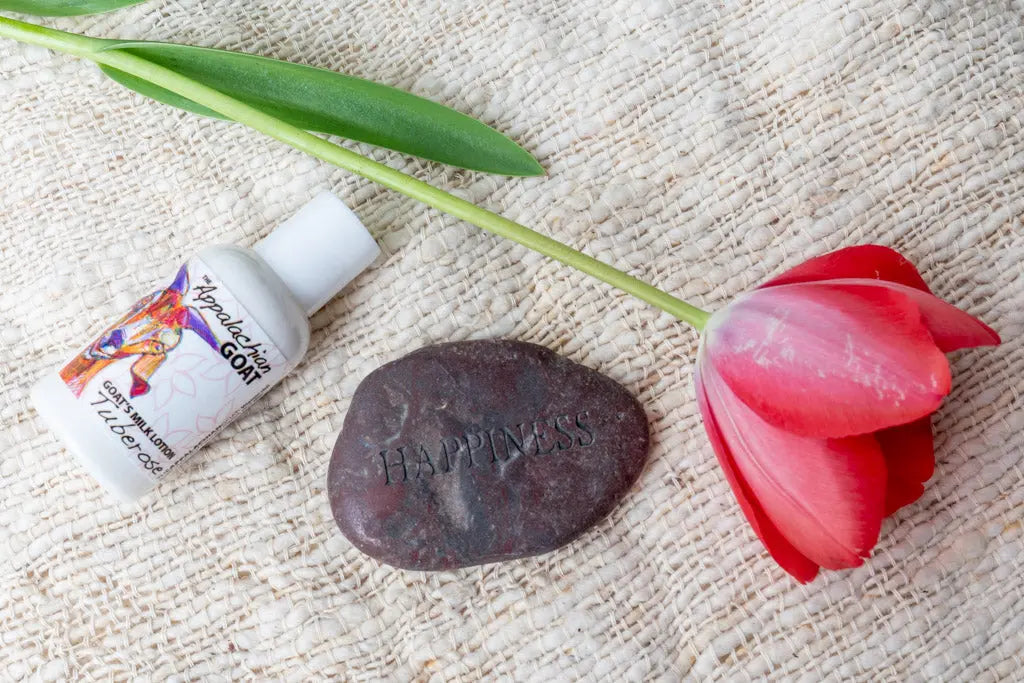 Tuberose Goats Milk Lotion by Essential Journeys, natural skincare detail photo 7