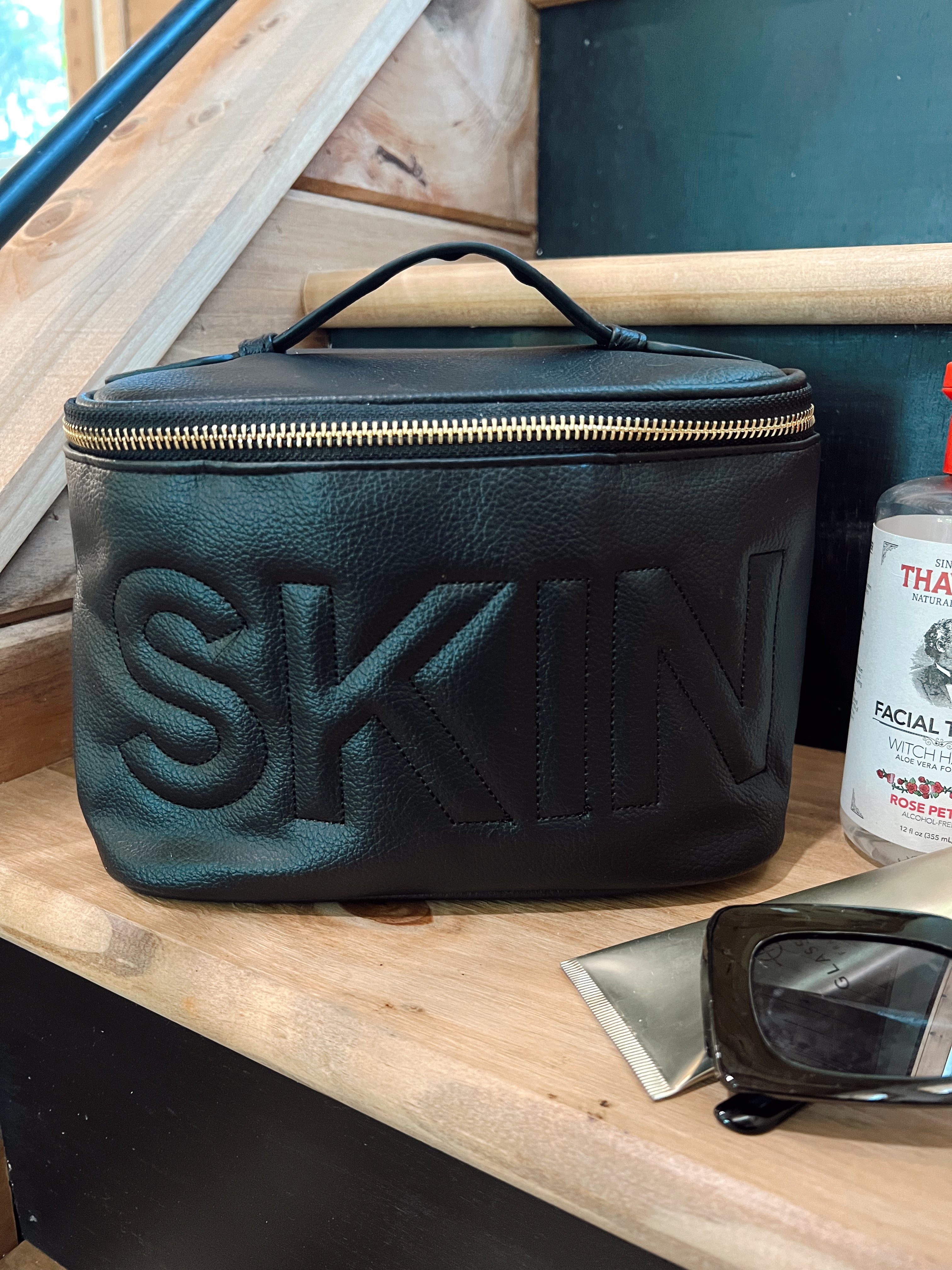 Skin - Black Leather Open Top detail view by KenzKustomz