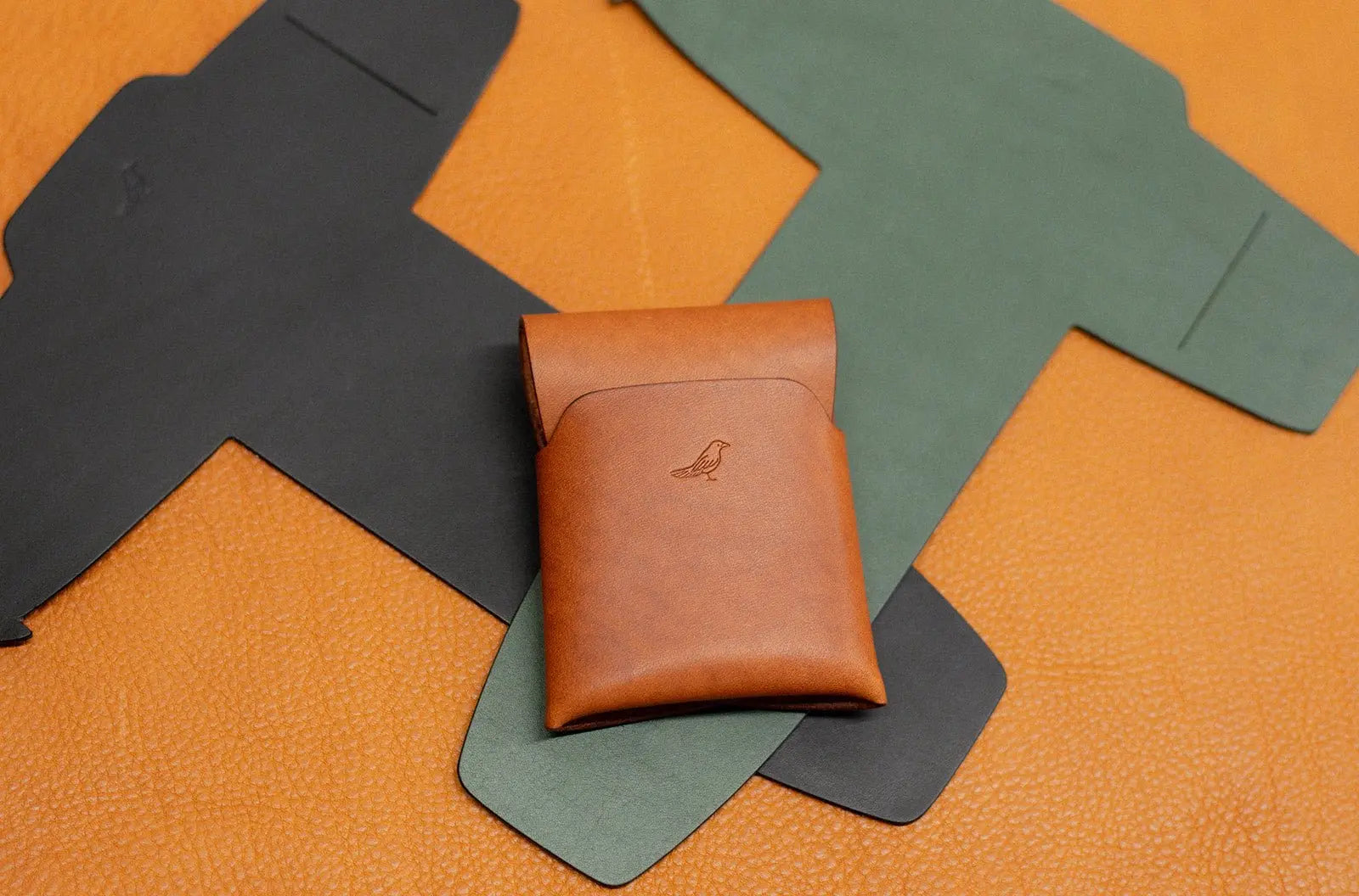 The Emerson by Harland Handmade USA, handmade leather goods detail photo 2