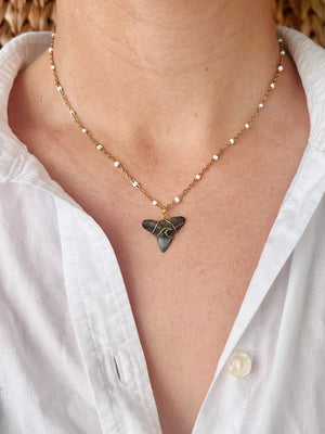 Wave Shark Tooth Necklace - White HALT