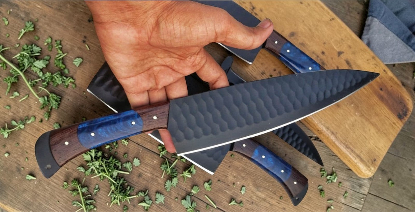 Custom Handmade Chef Knives Set / Kitchen Knives Set / 5Pcs Chef Set / Black Coated Blades Chef Knives Set / BBQ Knives Set / Best gift item / Mother Day Gift / Professional Chef For Gift