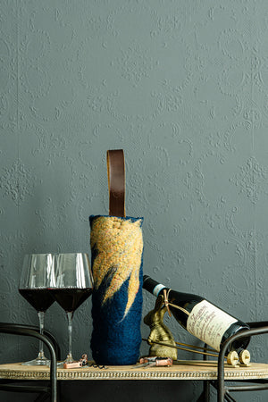 The Leah handcrafted wool wine carrier by Comfy Bear Home - additional view 2