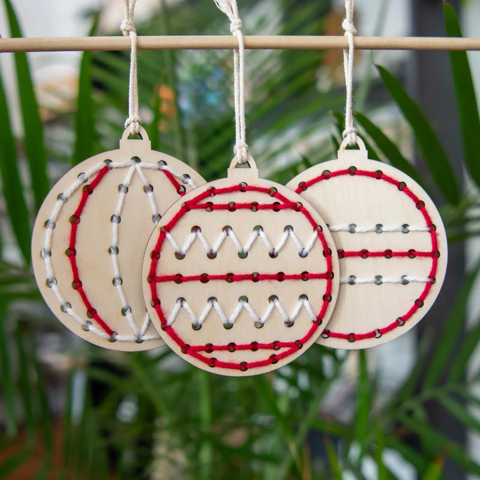 Yarn Christmas Ornament Embroidery Kit Still Magnolia
