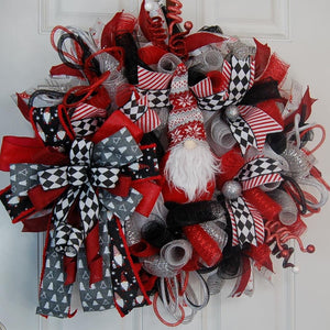 Christmas Gnome Wreath | Red & Green Plaid Door Decor handmade by Bouge Creations