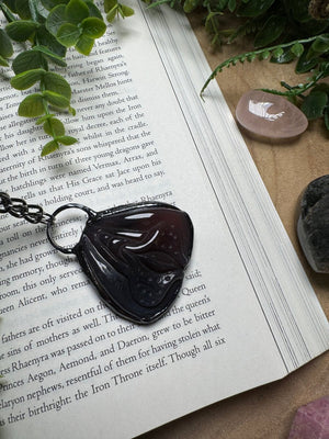 Agate Yoni Carving Necklace