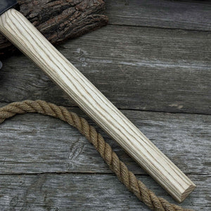 Carpenter’s Axe with Leather Shoulder Sheath, 0.84 kg (1.85 lb)
