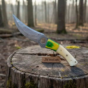 Damascus Hunting Knife 8.5” Fixed Blade