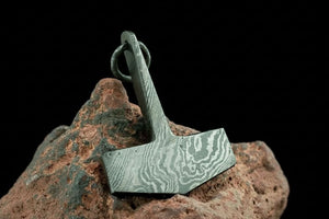 DE-0015 Custom Handmade Damascus steel Viking pendant /Thor Hammer Pendant/Jewellery