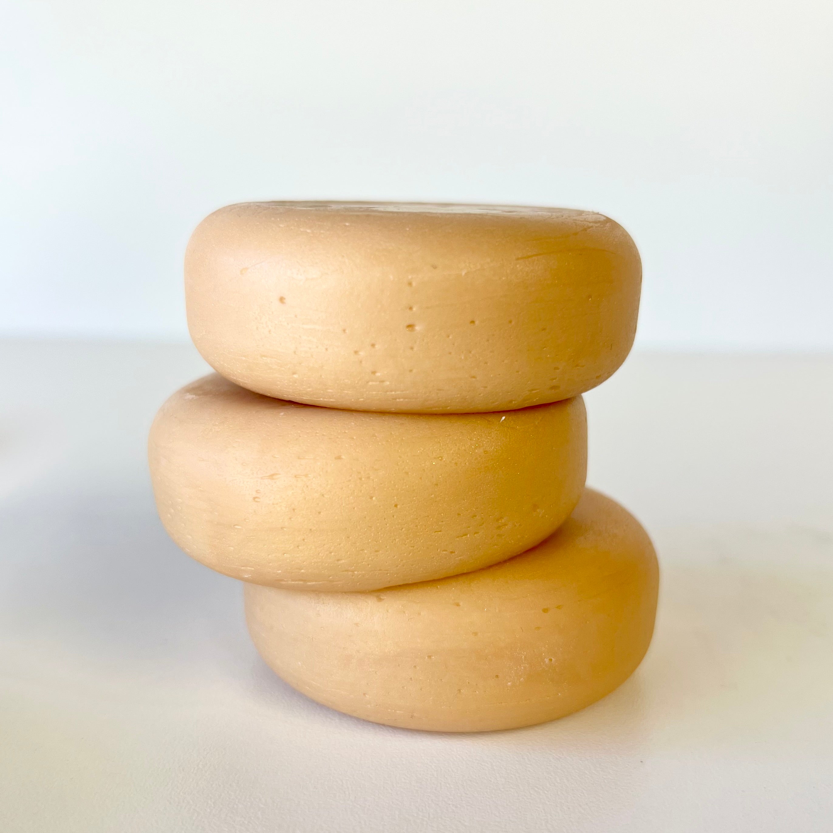 Oatmeal Milk conditioner bar by Farmhouse Lather for smooth soft plastic free hair care