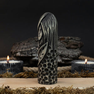 Hand-Carved Eir Figurine – 14 cm (5.7 inches) Wooden Norse Goddess of Healing Statue