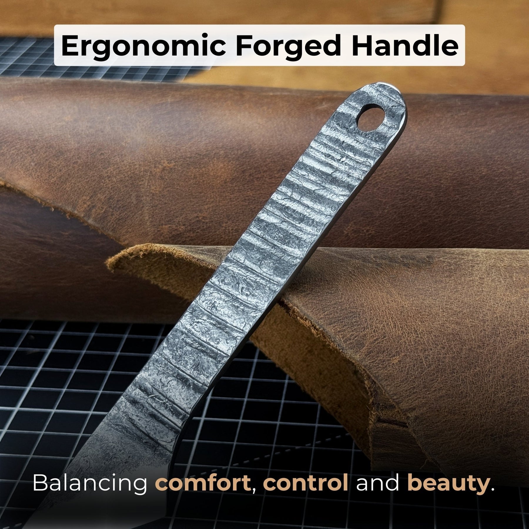 Hand-Forged Kiridashi Knife - Razor-Sharp Carbon Steel Blade with Leather Sheath