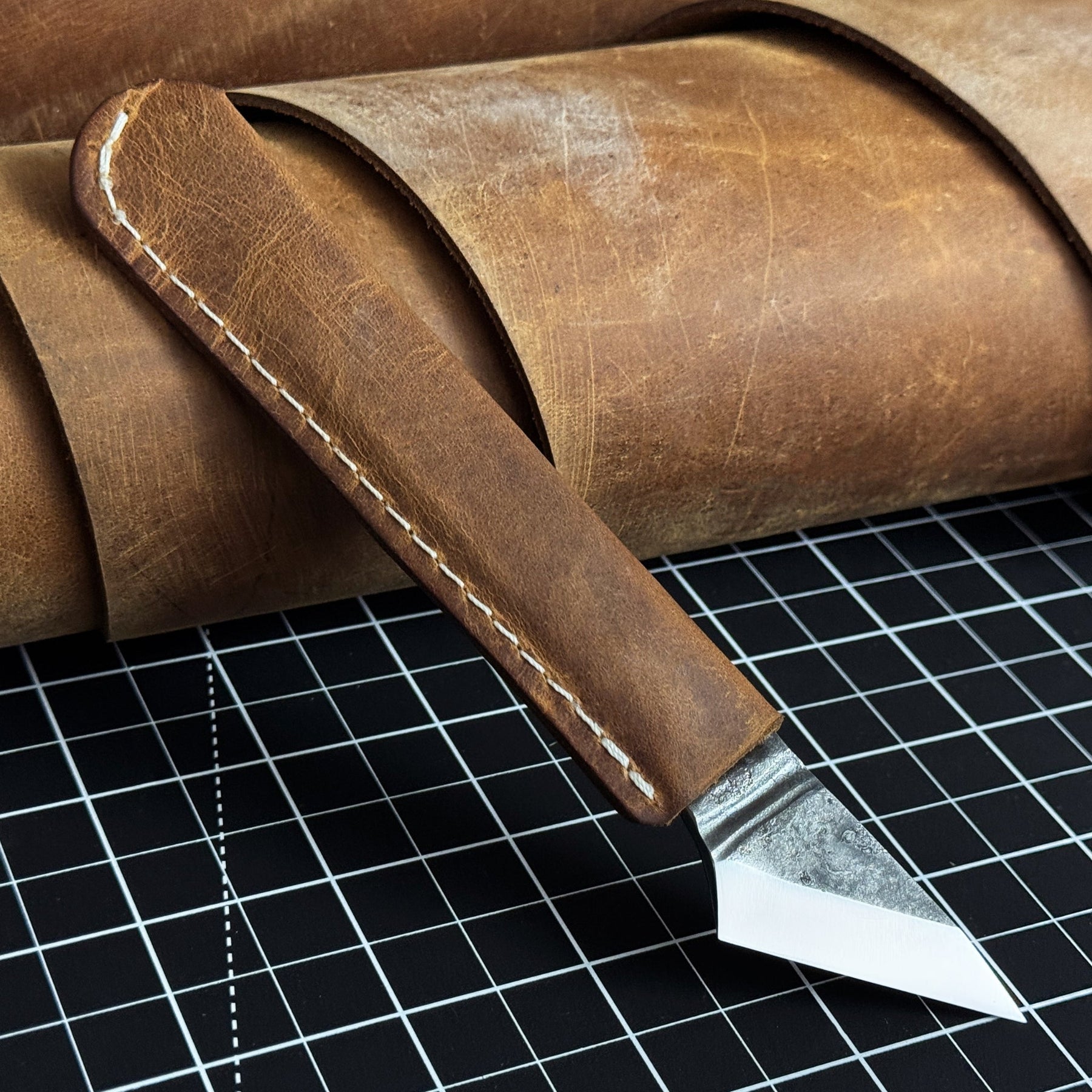 Hand-Forged Single-Bevel Kiridashi Knife with Leather Sheath