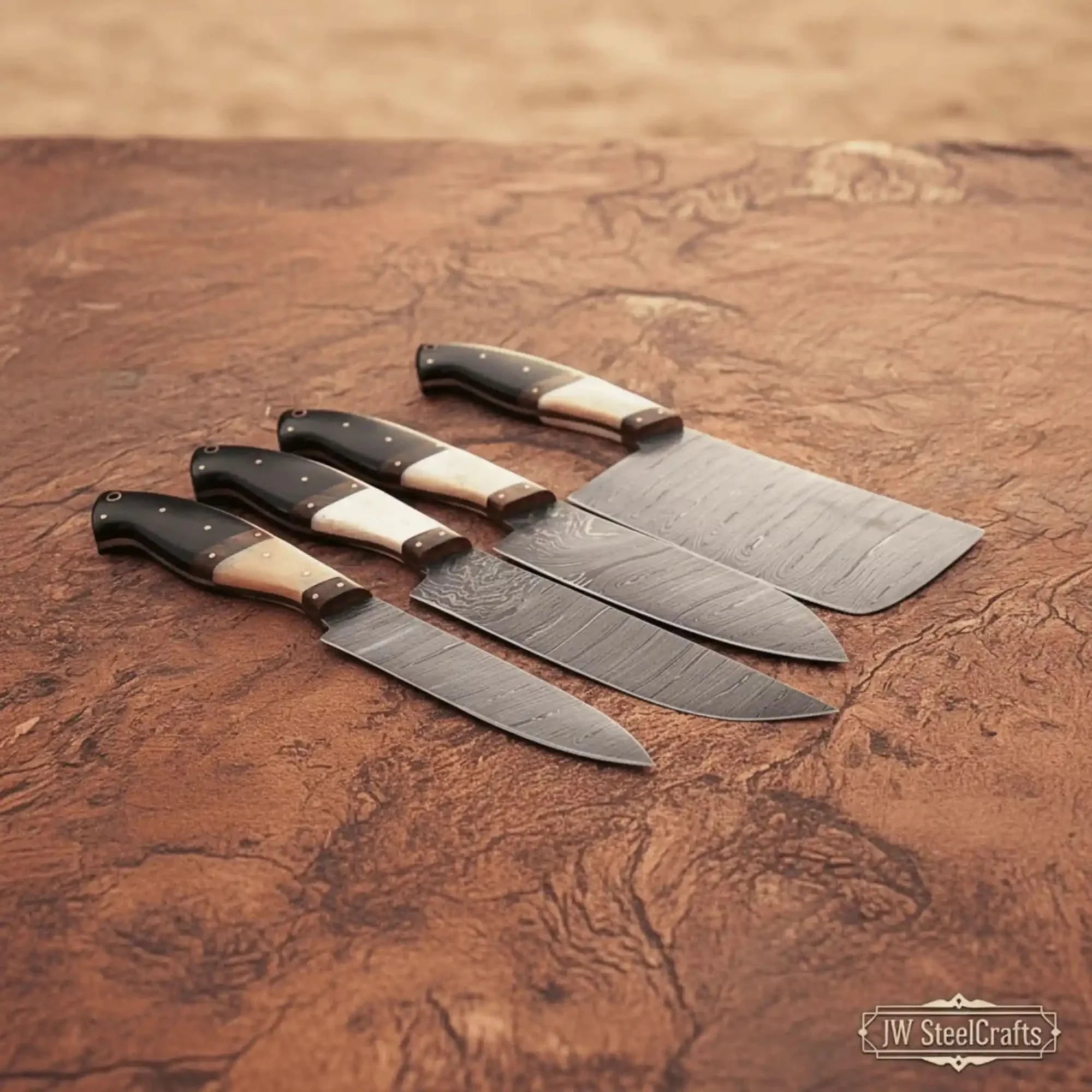 4-piece high-carbon Damascus butcher knife set – bone and horn handle with brass pins by JW SteelCrafts, Damascus knife main product photo