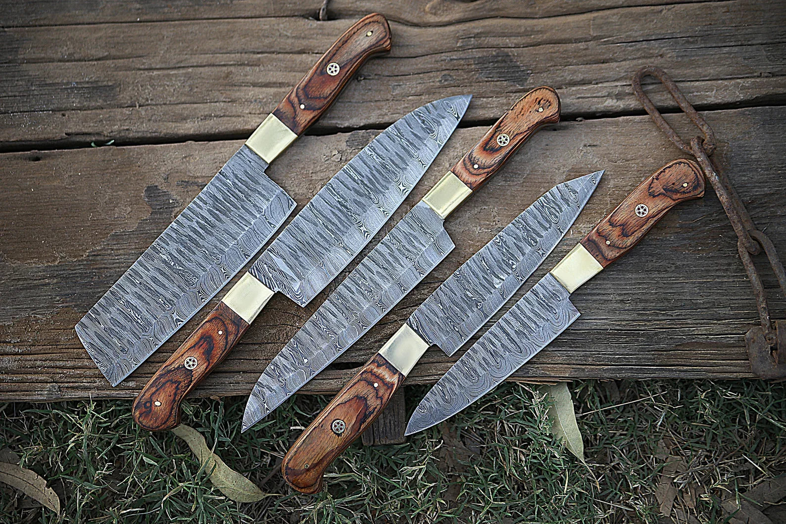 Damascus Chef Knife Set | 5-Piece | Twist Pattern | Rose Wood Handle