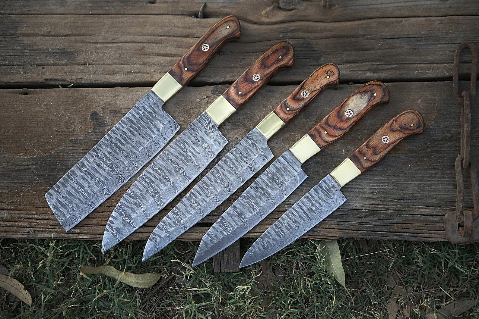 Damascus Chef Knife Set | 5-Piece | Twist Pattern | Rose Wood Handle
