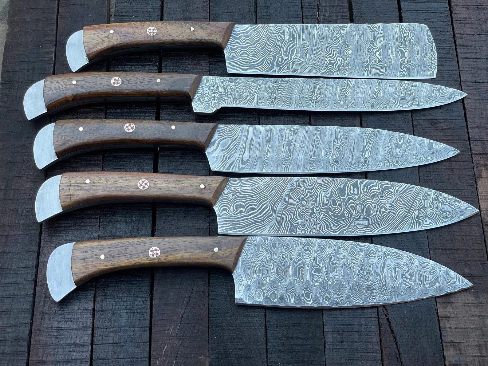 Damascus Chef Knife Set | 5-Piece | Twist Pattern | Rose Wood Handle