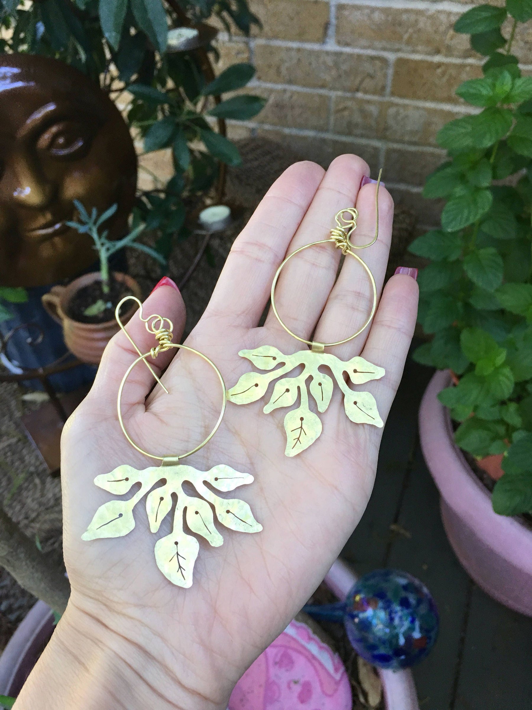 Houseplant earrings , Hammered metal pothos plant hoops, Greenery dangle earrings