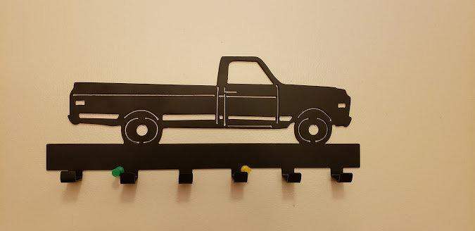 Ford Square Body Truck Keychain Rack – Steel Wall Mounted Classic Pickup Organizer