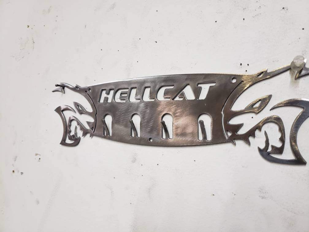 Dodge Hellcat Keychain Rack – Steel Wall Mounted Muscle Car Organizer