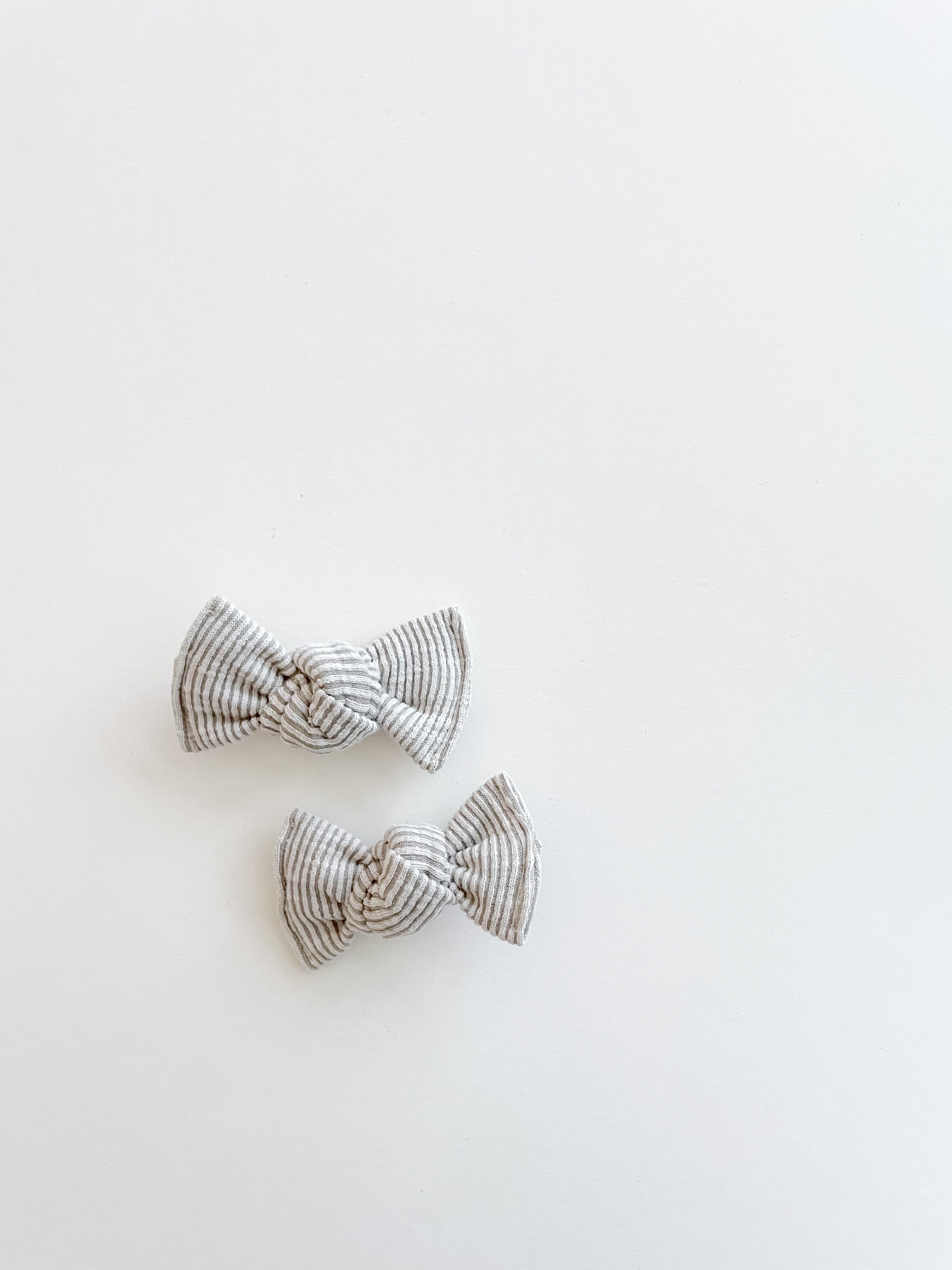 Light Grey Ribbed Knot Bow by Boosh Baby image 1
