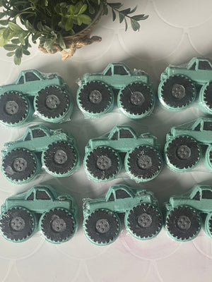 Artisan Bath Bomb by Lustful Bath, LLC, handmade bath and body detail photo 32