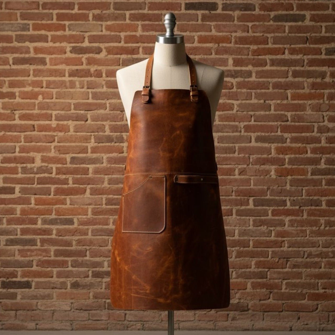 Leather Apron with Adjustable Straps and Pockets