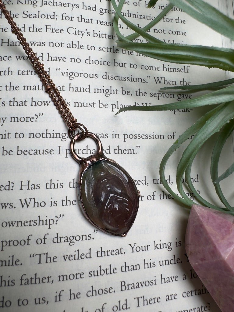Moss Agate Yoni Necklace