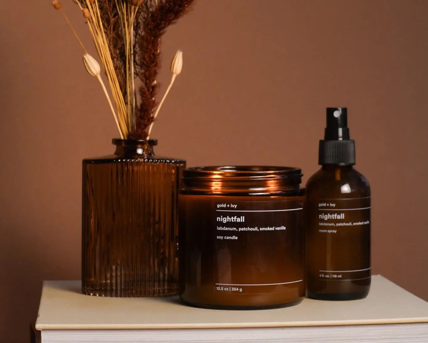 Nightfall by gold + ivy, scented candle detail photo 3