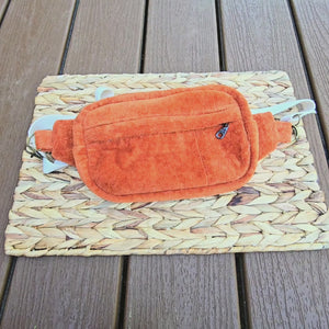 1970s Vintage Towel Crossbody Bum Bag, Retro Boho Fanny Pack, Handmade Terry Cloth Bag, Festival Crossbody Belt Bag, Upcycled Vintage Style