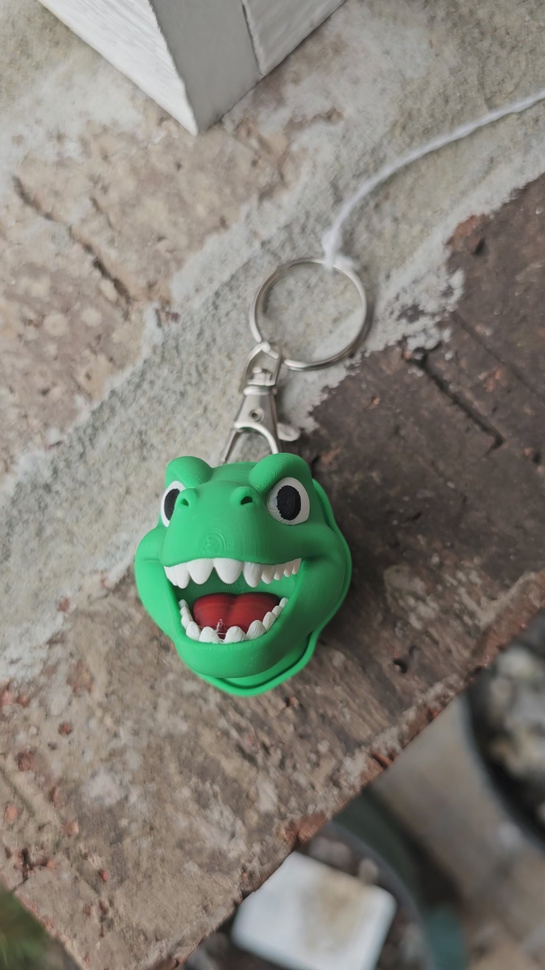 Dinosaur Head Clicker Keychain Wholesale – Bulk Packs by The Tween Space, 3D printed gift detail photo 3