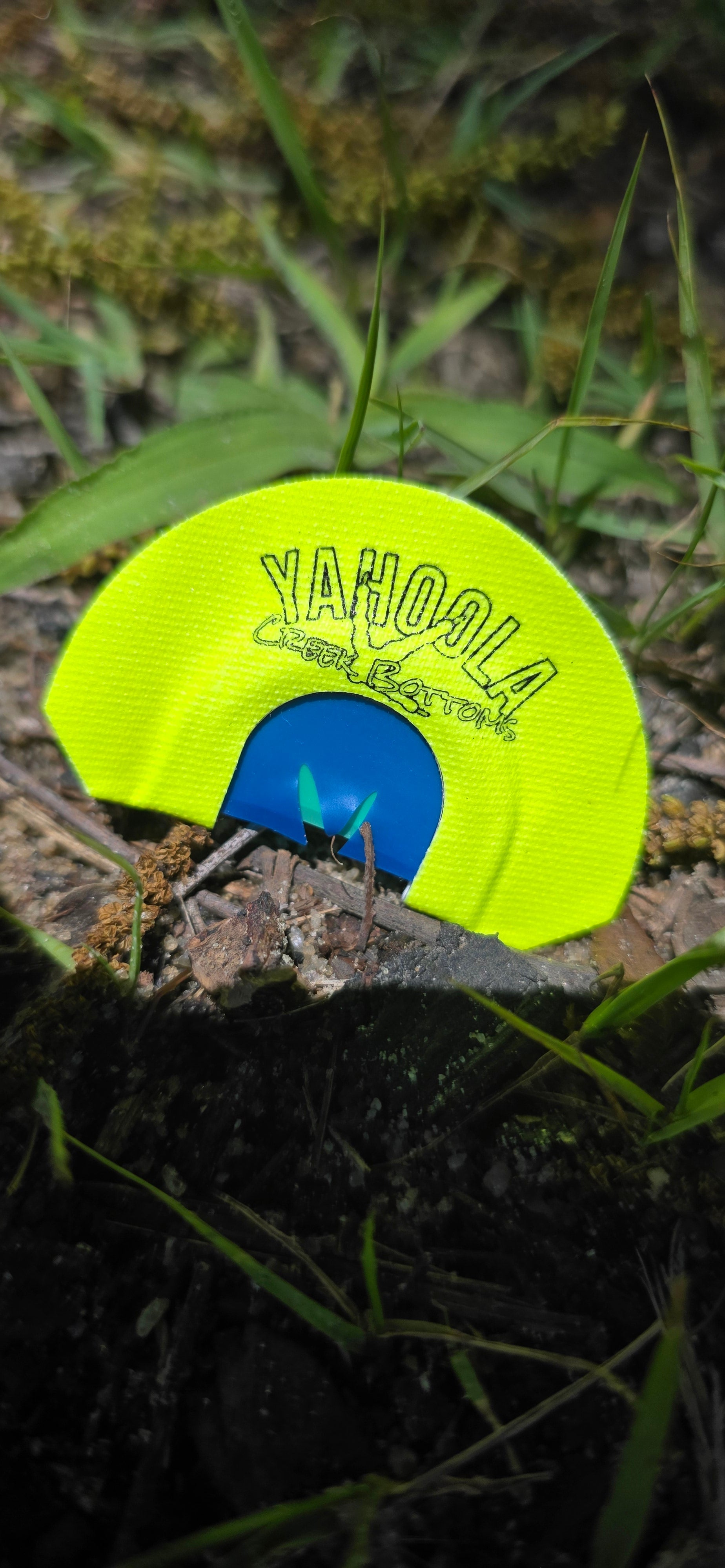 Yellow and Blue YCB 2 Reed V Mouth Call