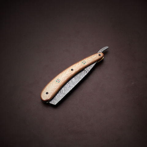 Handmade Damascus Steel Straight Folding Razor — Engrave Brass Handle