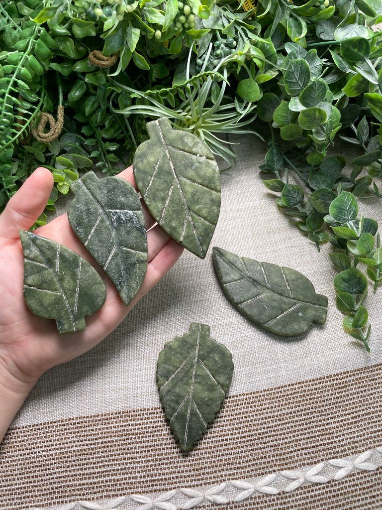 Serpentine Leaf