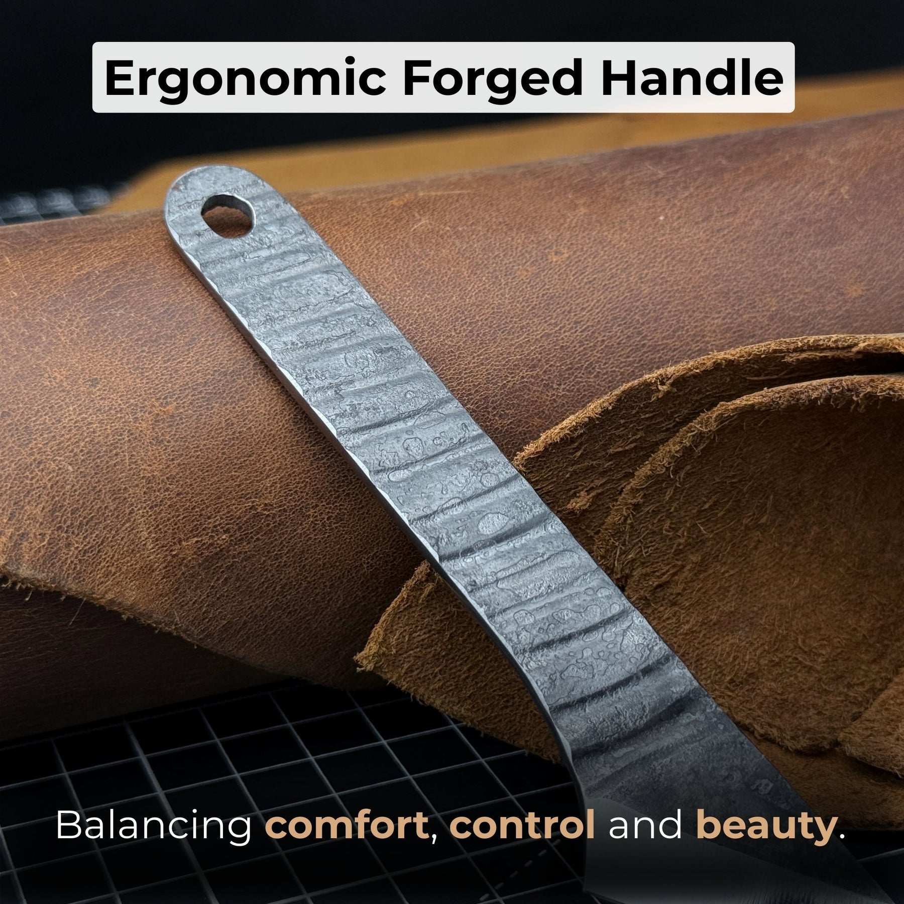 Single-Bevel Kiridashi Knife – Razor-Sharp Carbon Steel Blade with Leather Sheath