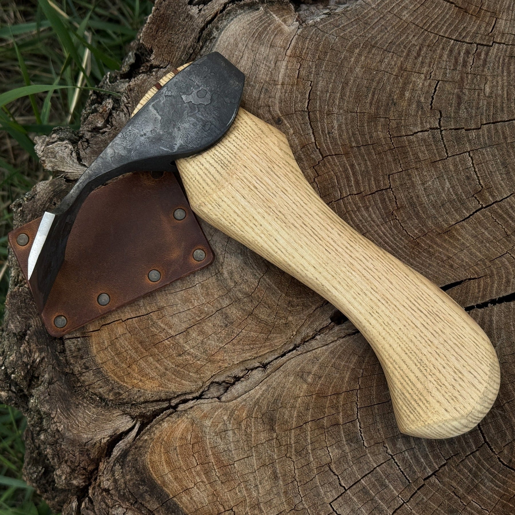 Small Adze with Straight (Flat) Blade, 5.5 cm (2.2 in)