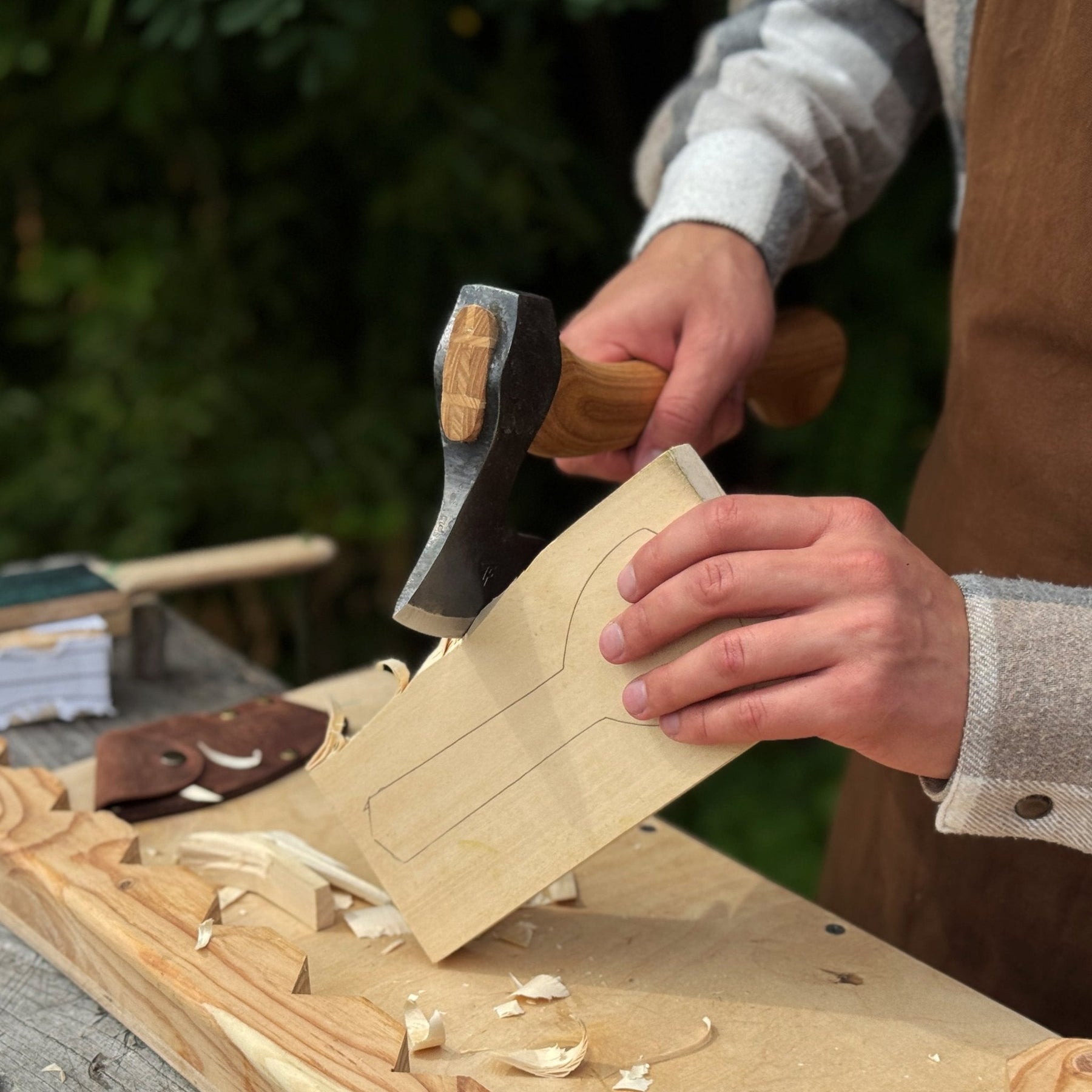 Small Carving Axe, 650 g (1.43 lb)