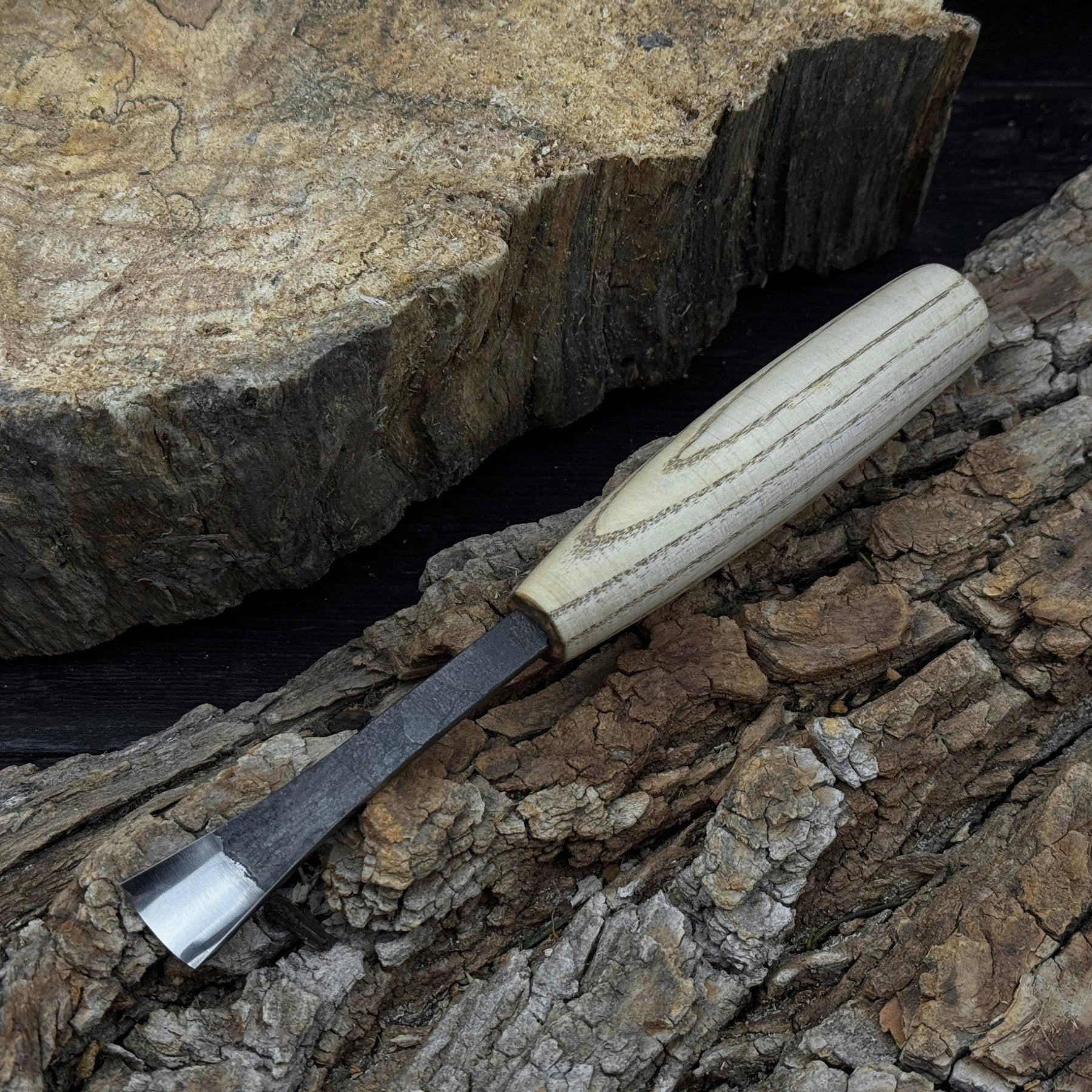 Small Fishtail Chisel – 15 mm / 20 mm (0.59 / 0.79 inches)