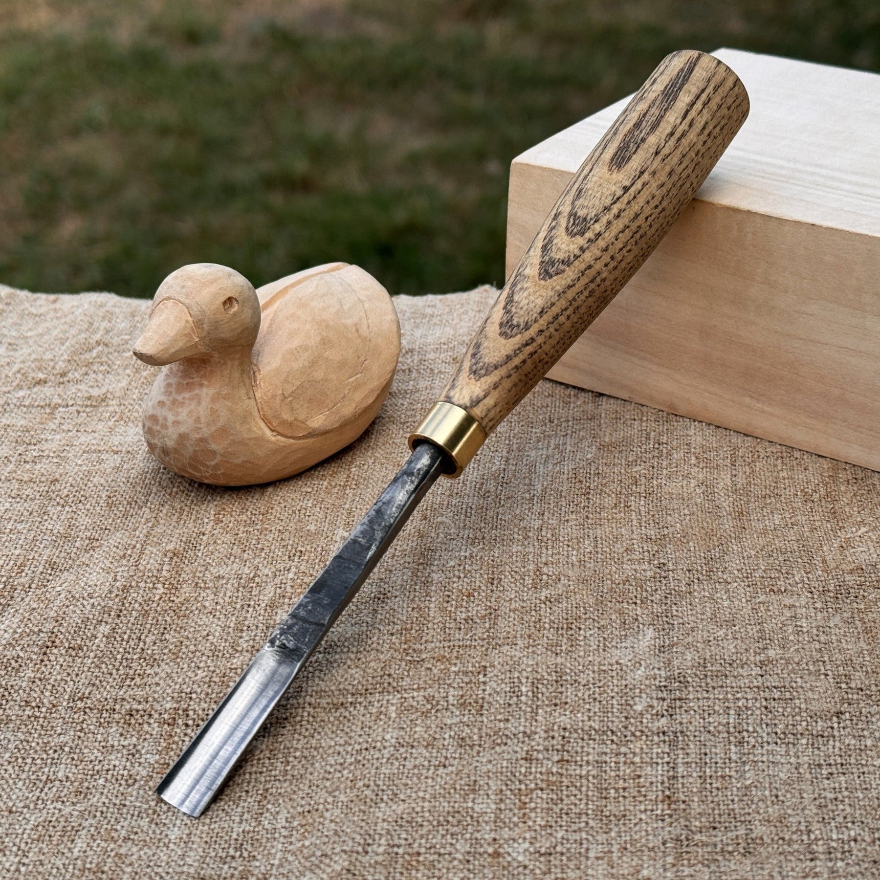 Straight Wood Carving Gouge, 5 - 12 mm (0.20 - 0.47 inches)